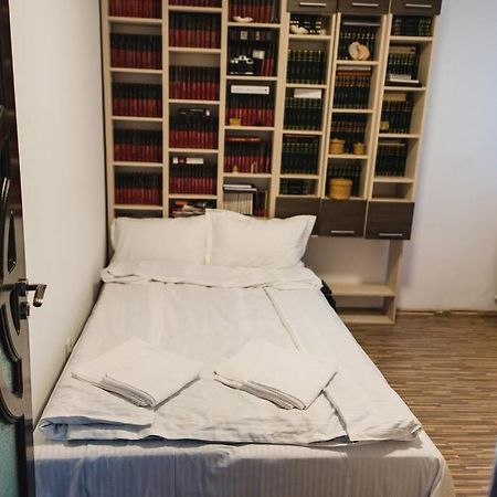 2 Bedroom Apt Park Belvedere Hermannstadt Exterior foto