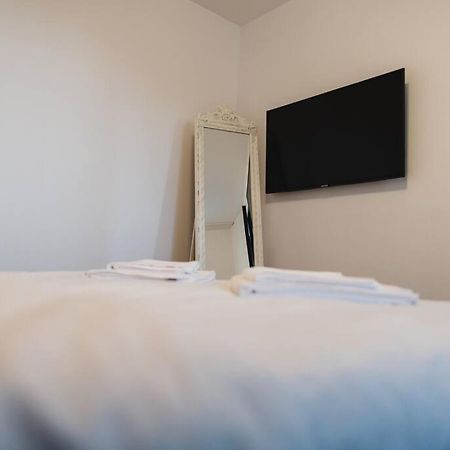 2 Bedroom Apt Park Belvedere Hermannstadt Exterior foto