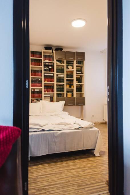 2 Bedroom Apt Park Belvedere Hermannstadt Exterior foto